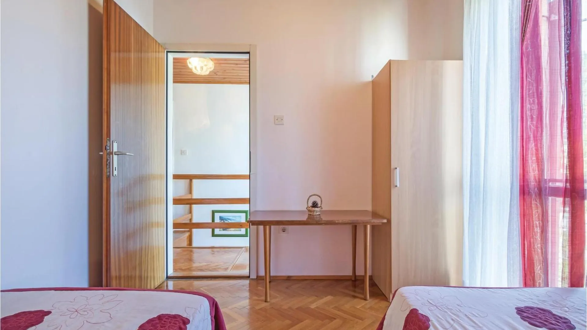 3 Bedroom Beautiful Home In Pula 0*,  Croatia